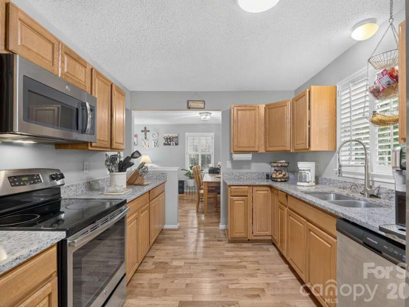 922 Plantation Drive, Lenoir, NC 28645.  MLS# CAR4419615, YatesRealty ID 47869. 