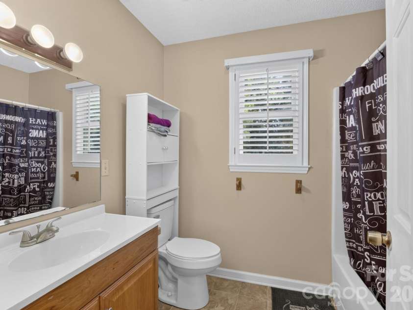 922 Plantation Drive, Lenoir, NC 28645.  MLS# CAR4419615, YatesRealty ID 47869. 