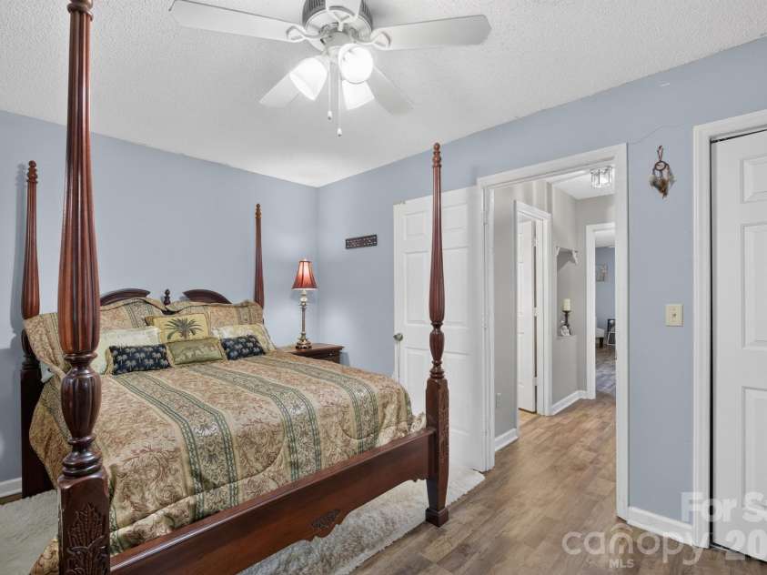 922 Plantation Drive, Lenoir, NC 28645.  MLS# CAR4419615, YatesRealty ID 47869. 