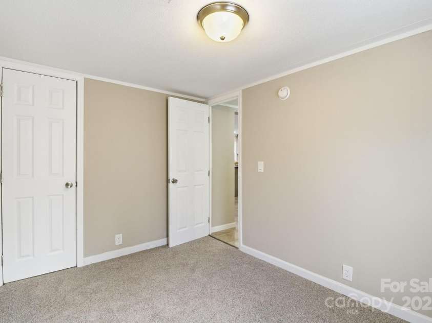 2501 Swanson Road, Crouse, NC 28033.  MLS# CAR4332469, YatesRealty ID 4787. Bedroom 3