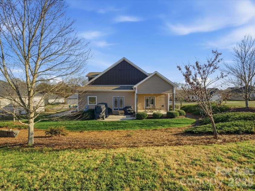 307 Jaida Lane, Oakboro, NC 28129.  MLS# CAR4327246, YatesRealty ID 4787. 