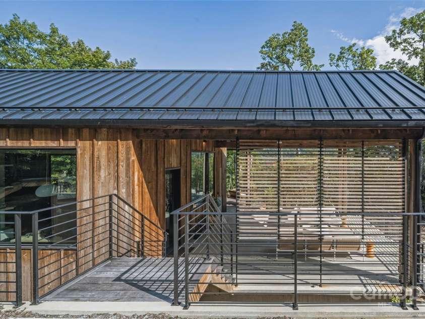 6 Oak Ridge Trail, Black Mountain, NC 28711.  MLS# CAR4205429, YatesRealty ID 4787. 