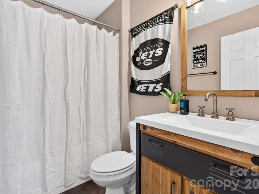 111 Kallie Loop, Mooresville, NC 28117.  MLS# CAR4419660, YatesRealty ID 47870. 