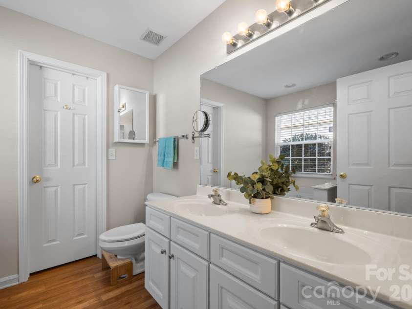 2413 Smith Cove Road, Denver, NC 28037.  MLS# CAR4419605, YatesRealty ID 47871. 