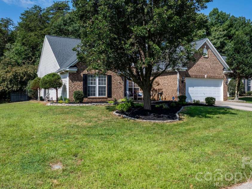 2413 Smith Cove Road, Denver, NC 28037.  MLS# CAR4419605, YatesRealty ID 47871. 