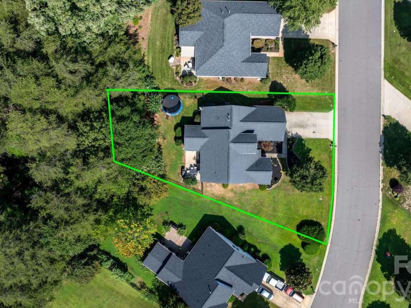 2413 Smith Cove Road, Denver, NC 28037.  MLS# CAR4419605, YatesRealty ID 47871. 