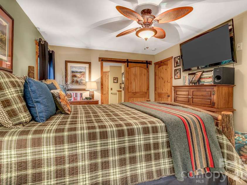 779 Thissa Way, Brevard, NC 28712.  MLS# CAR4416210, YatesRealty ID 47872. 