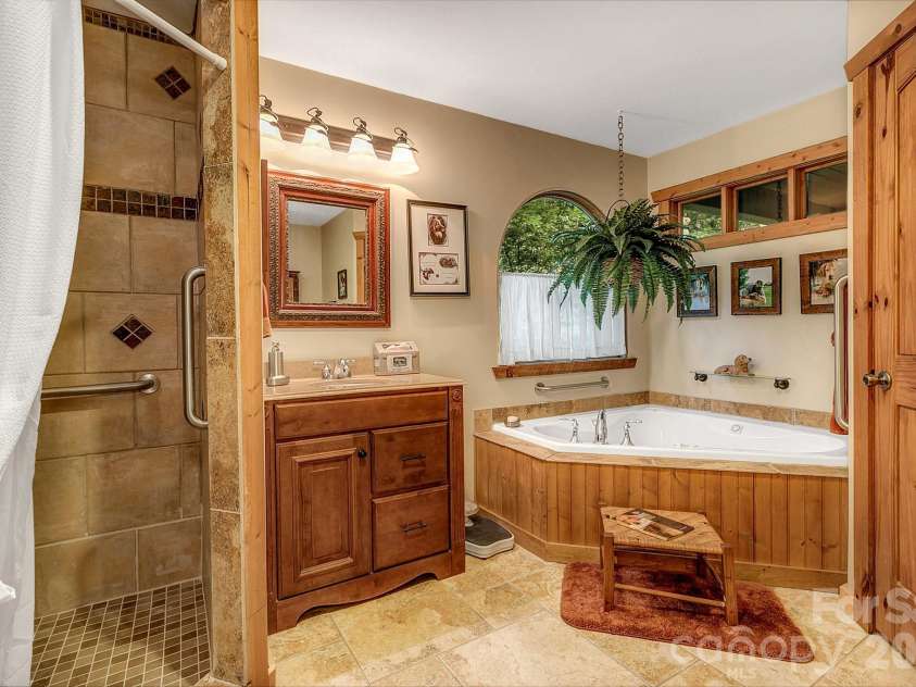 779 Thissa Way, Brevard, NC 28712.  MLS# CAR4416210, YatesRealty ID 47872. 