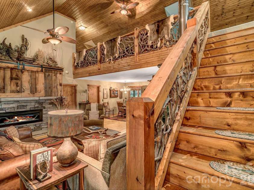 779 Thissa Way, Brevard, NC 28712.  MLS# CAR4416210, YatesRealty ID 47872. 