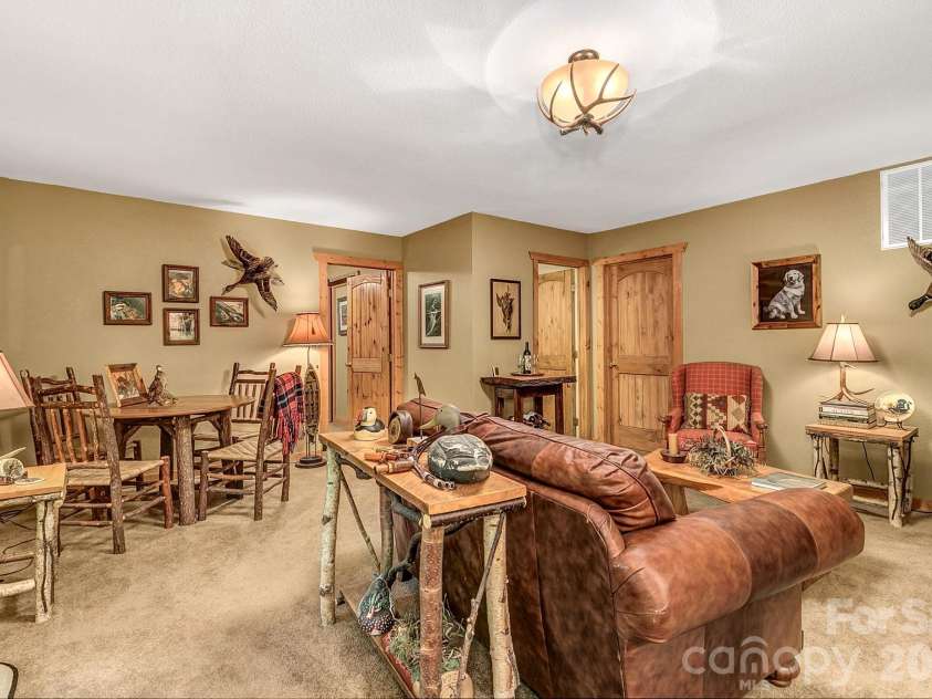 779 Thissa Way, Brevard, NC 28712.  MLS# CAR4416210, YatesRealty ID 47872. 