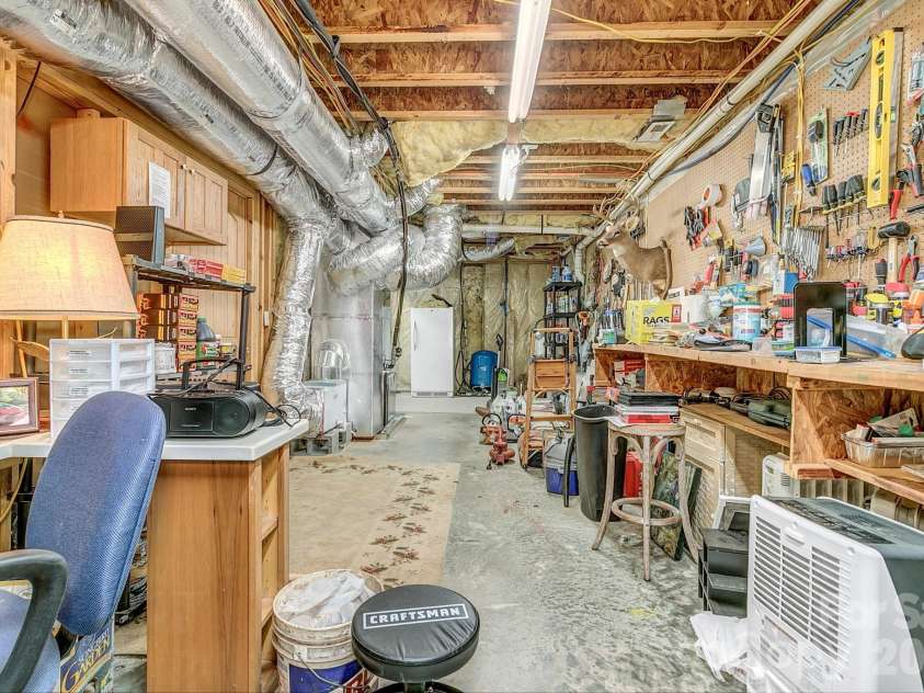 779 Thissa Way, Brevard, NC 28712.  MLS# CAR4416210, YatesRealty ID 47872. 
