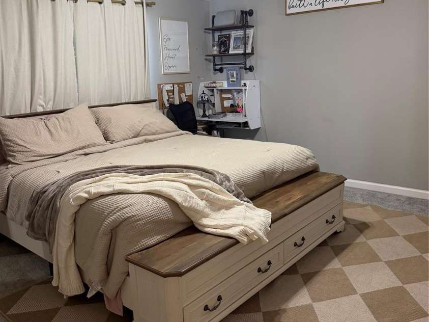26434 Wayne Drive, Albemarle, NC 28001.  MLS# CAR4418194, YatesRealty ID 47873. Master Bedroom