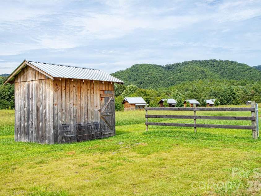 1295 Paint Rock Road, Hot Springs, NC 28743.  MLS# CAR4416316, YatesRealty ID 47874. 
