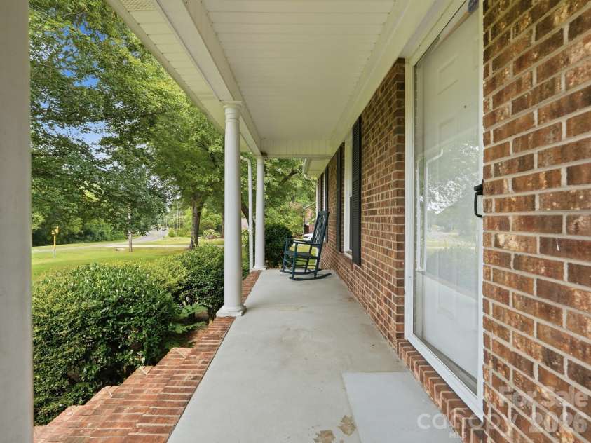 1807 Alamance Drive, Concord, NC 28027.  MLS# CAR4418991, YatesRealty ID 47875. 