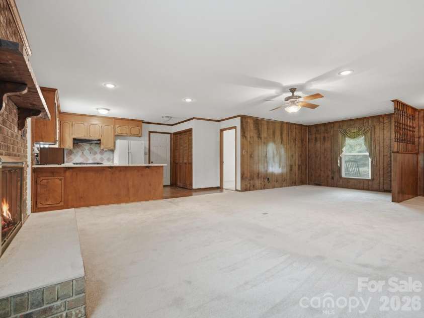1807 Alamance Drive, Concord, NC 28027.  MLS# CAR4418991, YatesRealty ID 47875. 