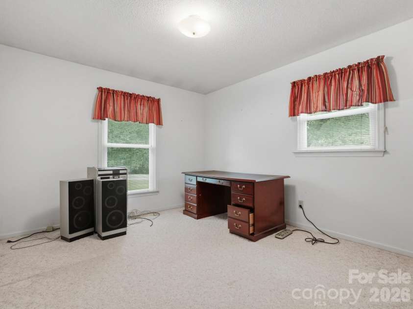 1807 Alamance Drive, Concord, NC 28027.  MLS# CAR4418991, YatesRealty ID 47875. 