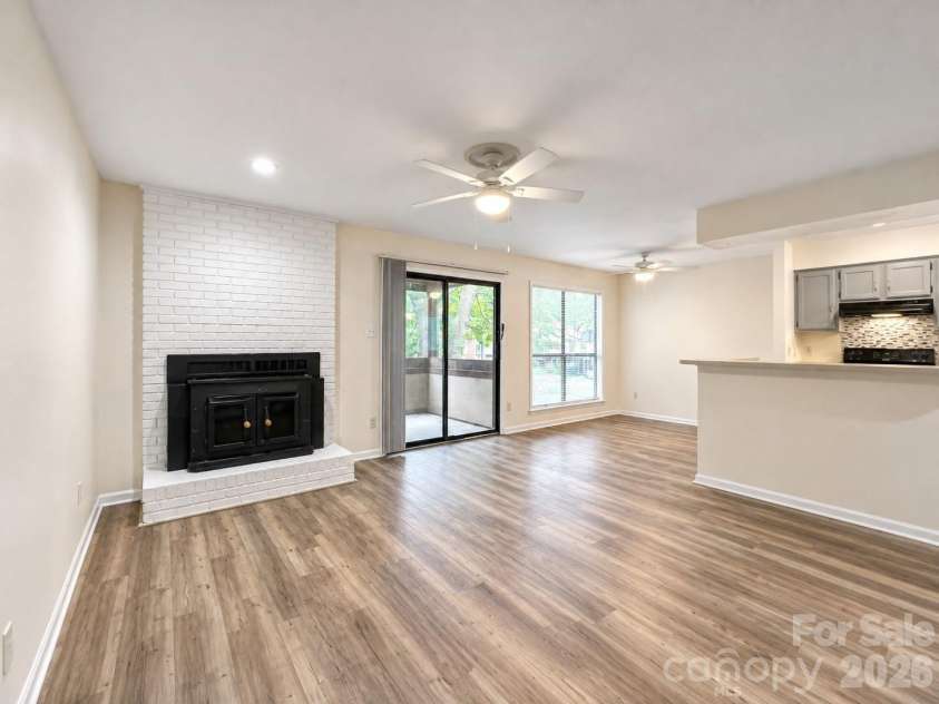 7220 Winery Lane, Charlotte, NC 28227.  MLS# CAR4418792, YatesRealty ID 47876. 
