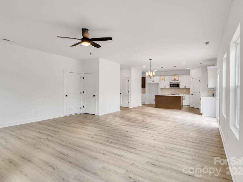 3050 Swallowtail Lane, Kannapolis, NC 28083.  MLS# CAR4208594, YatesRealty ID 4788. 