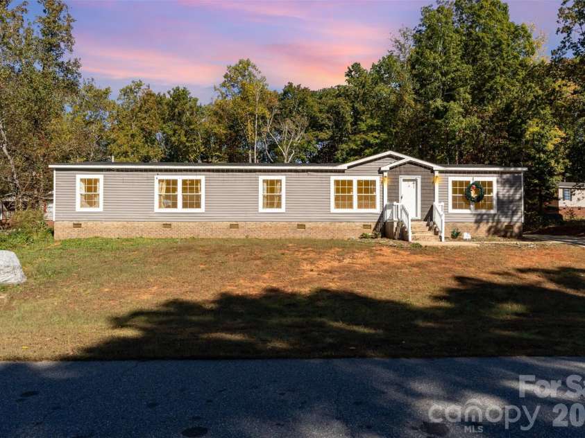 5843 Dachshund Street, Iron Station, NC 28080.  MLS# CAR4310259, YatesRealty ID 4788. 