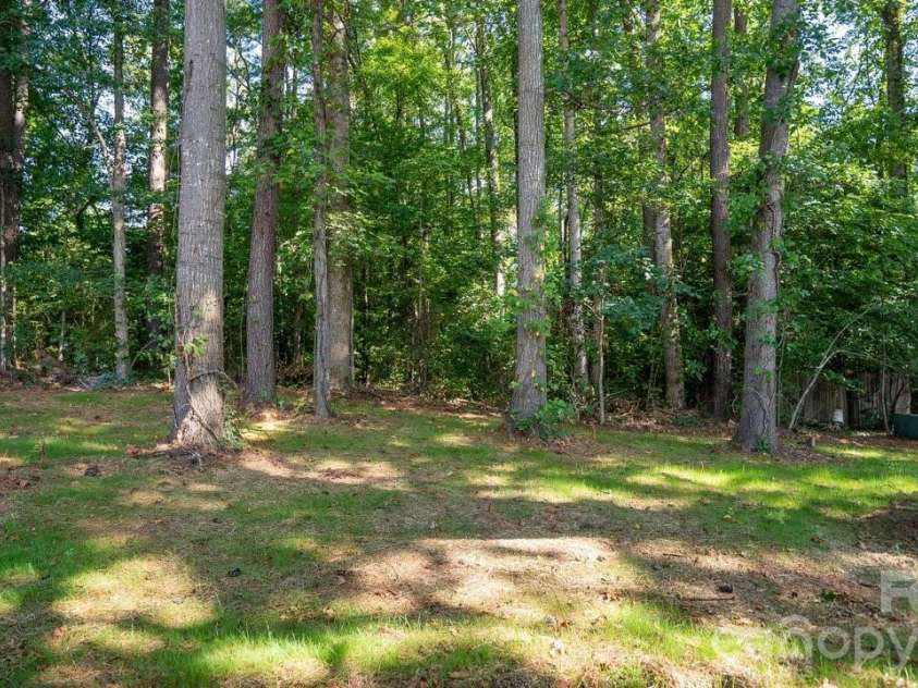 146 Norris Drive, Salisbury, NC 28147.  MLS# CAR4417446, YatesRealty ID 47882. 