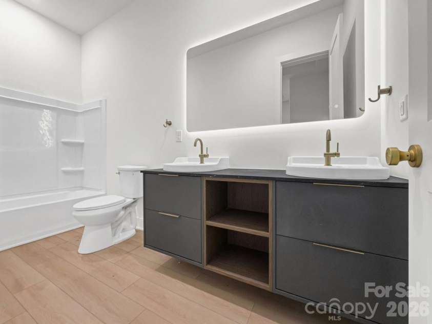 146 Norris Drive, Salisbury, NC 28147.  MLS# CAR4417446, YatesRealty ID 47882. Double Sink Vanity