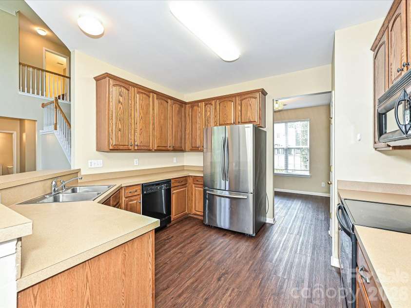 4708 Sandtyn Drive, Waxhaw, NC 28173.  MLS# CAR4419750, YatesRealty ID 47883. 