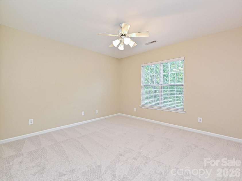 4708 Sandtyn Drive, Waxhaw, NC 28173.  MLS# CAR4419750, YatesRealty ID 47883. 