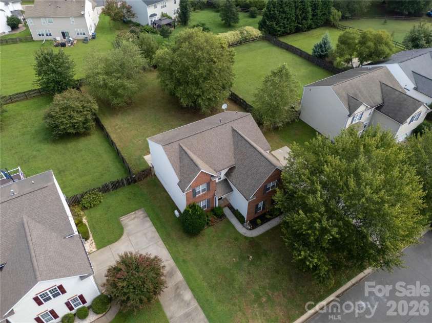 4708 Sandtyn Drive, Waxhaw, NC 28173.  MLS# CAR4419750, YatesRealty ID 47883. 