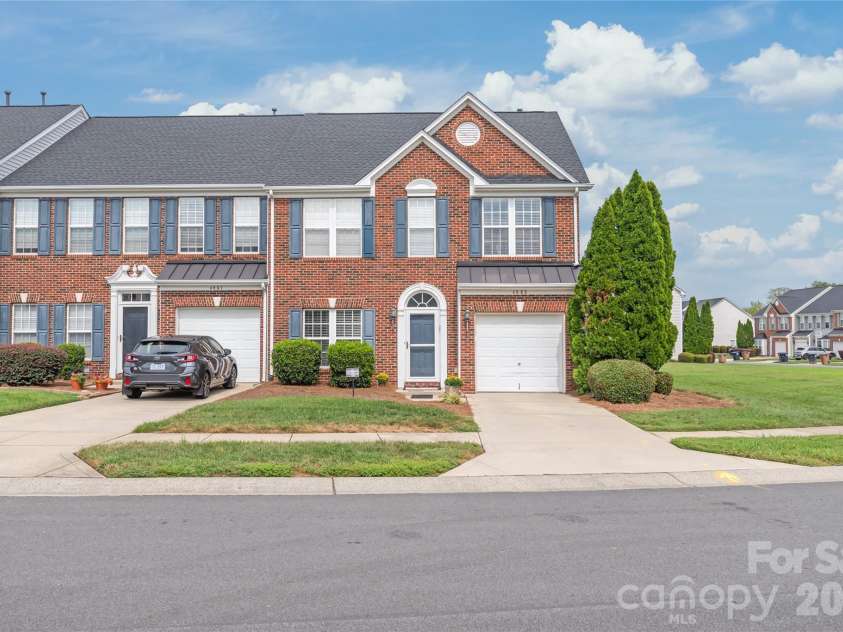 4063 Holly Villa Circle, Indian Trail, NC 28079.  MLS# CAR4419500, YatesRealty ID 47885. 