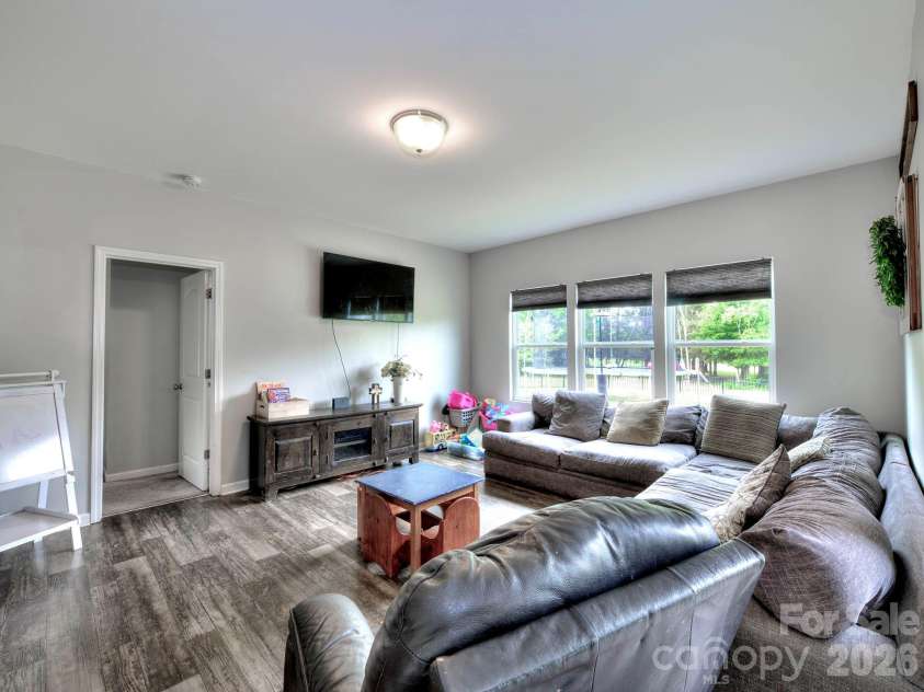 4125 Bent Green Lane, Monroe, NC 28112.  MLS# CAR4419754, YatesRealty ID 47886. 