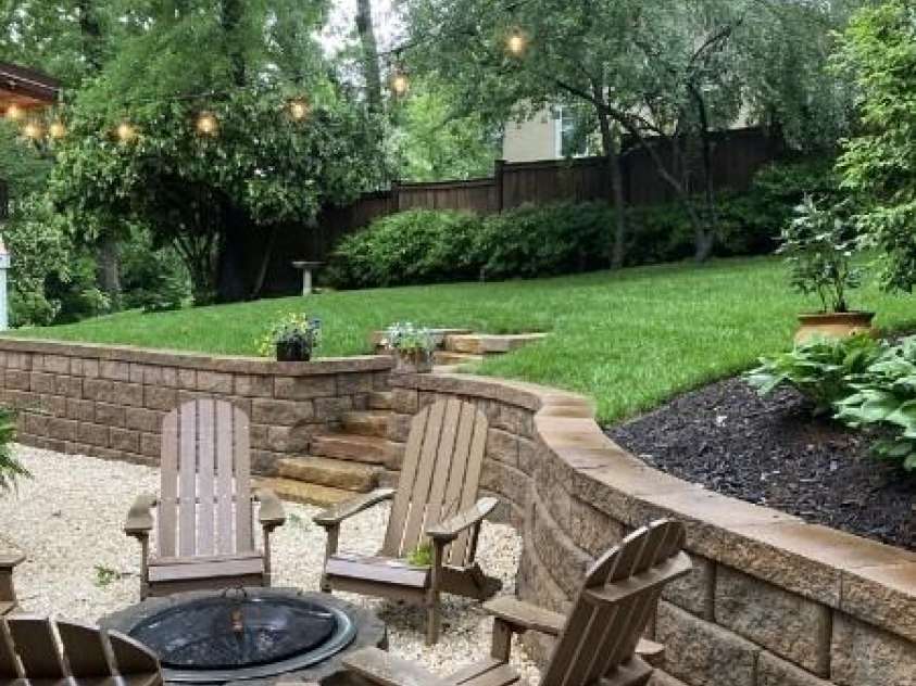 1068 5th Avenue Court, Hickory, NC 28601.  MLS# CAR4418564, YatesRealty ID 47888. 