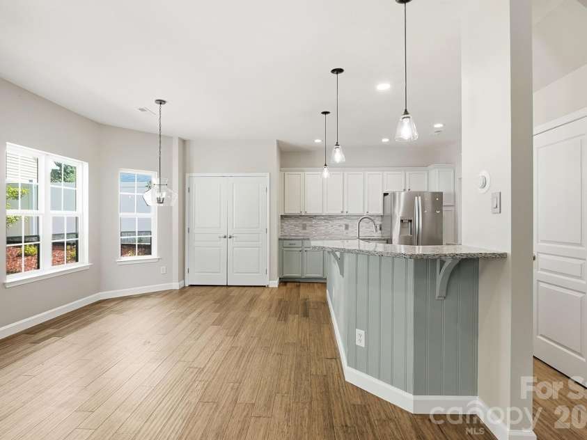 11402 Heritage Green Drive, Cornelius, NC 28031.  MLS# CAR4413381, YatesRealty ID 47889. 