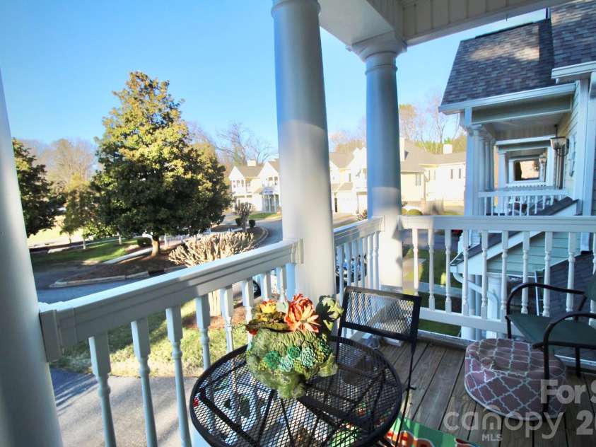 1364 21st Avenue, Hickory, NC 28601.  MLS# CAR4335638, YatesRealty ID 4789. 