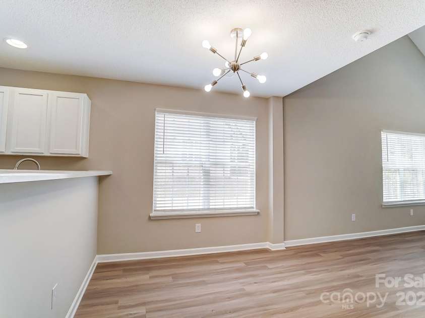 16729 Timber Crossing Road, Charlotte, NC 28213.  MLS# CAR4237038, YatesRealty ID 4789. 