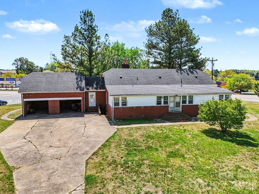 1411 Ludwick Heights Lane, Salisbury, NC 28147.  MLS# CAR4419308, YatesRealty ID 47894. 
