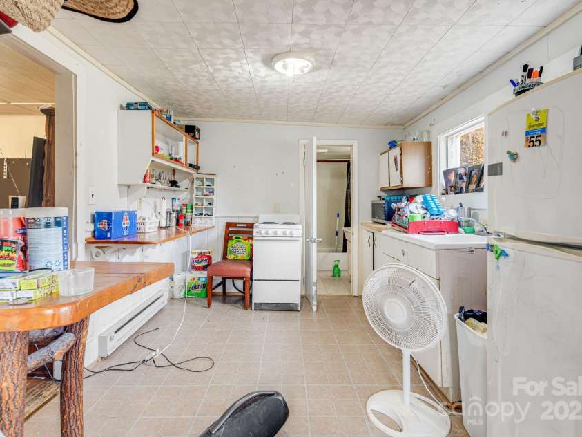 5454 Ela Road, Bryson City, NC 28713.  MLS# CAR4209727, YatesRealty ID 479. 