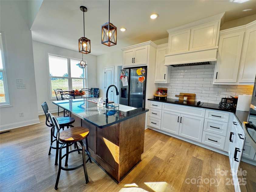 107 Toney Hill Drive, Ellenboro, NC 28040.  MLS# CAR4306922, YatesRealty ID 4790. 