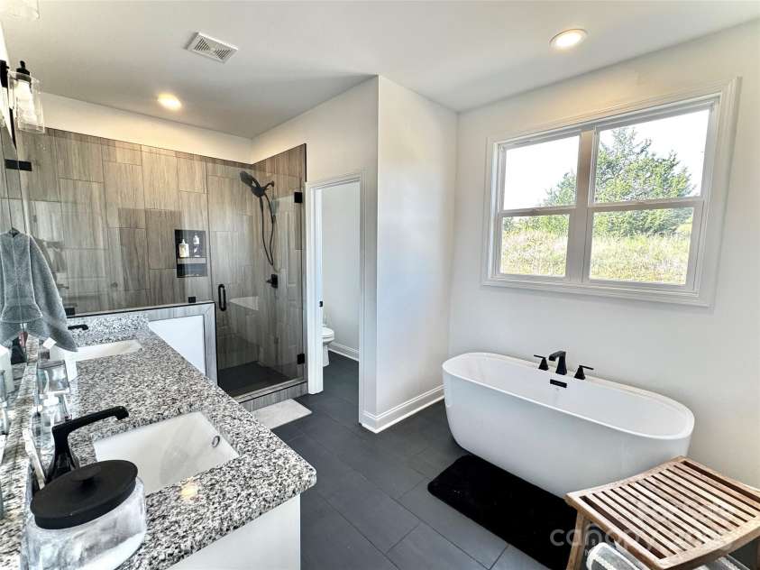 107 Toney Hill Drive, Ellenboro, NC 28040.  MLS# CAR4306922, YatesRealty ID 4790. 