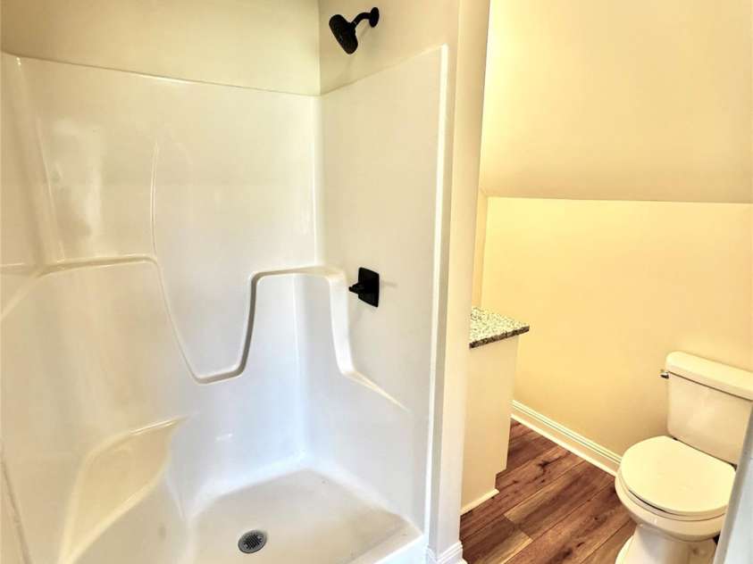 107 Toney Hill Drive, Ellenboro, NC 28040.  MLS# CAR4306922, YatesRealty ID 4790. 