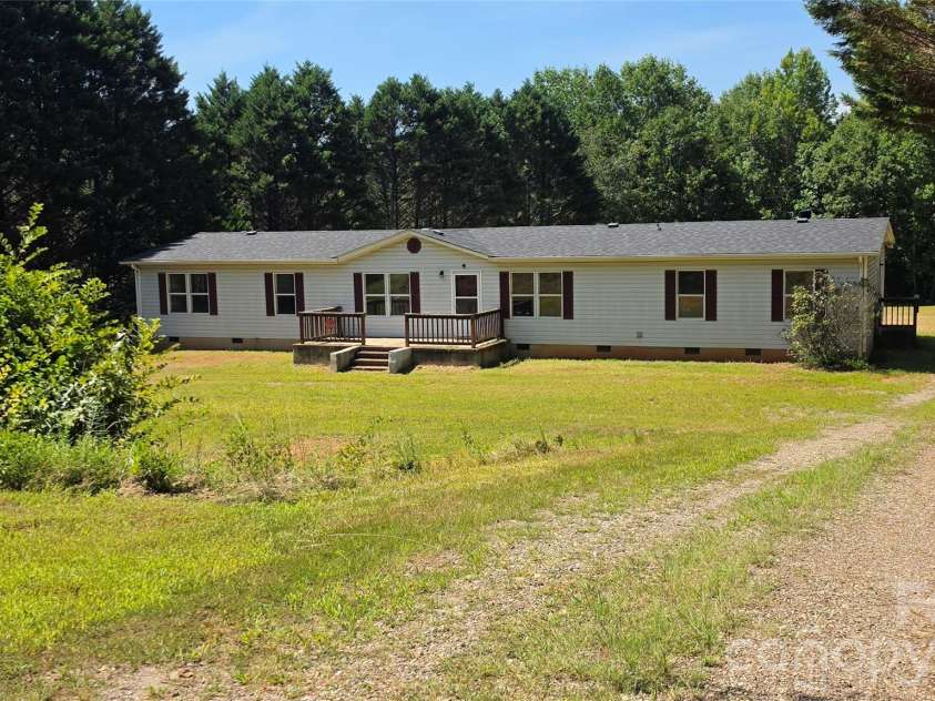 2341 Nc 18 US 64 Highway, Morganton, NC 28655.  MLS# CAR4419752, YatesRealty ID 47900. 