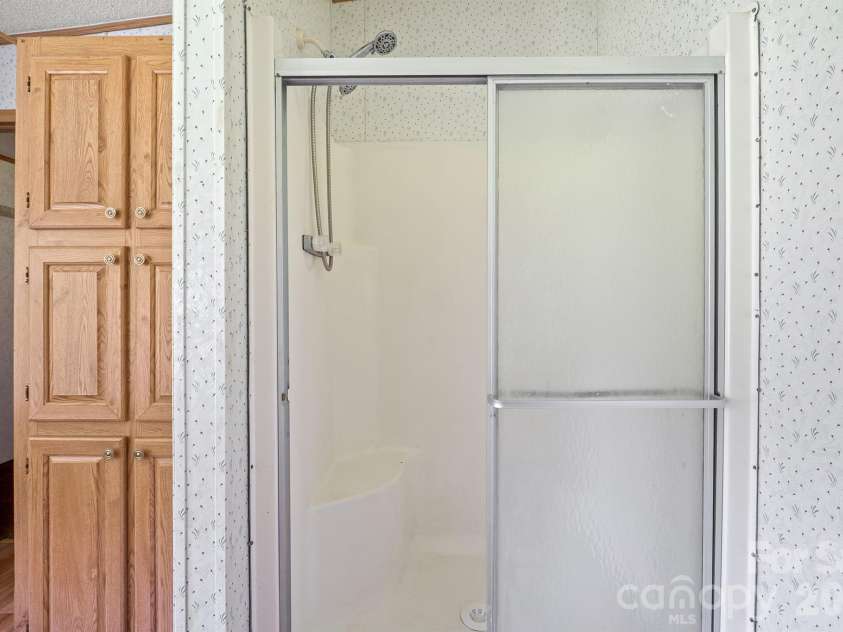 2341 Nc 18 US 64 Highway, Morganton, NC 28655.  MLS# CAR4419752, YatesRealty ID 47900. 