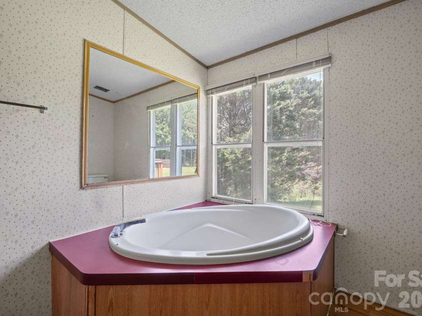2341 Nc 18 US 64 Highway, Morganton, NC 28655.  MLS# CAR4419752, YatesRealty ID 47900. 