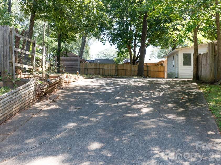 122 Gregg Street, Fort Mill, SC 29715.  MLS# CAR4419794, YatesRealty ID 47901. 