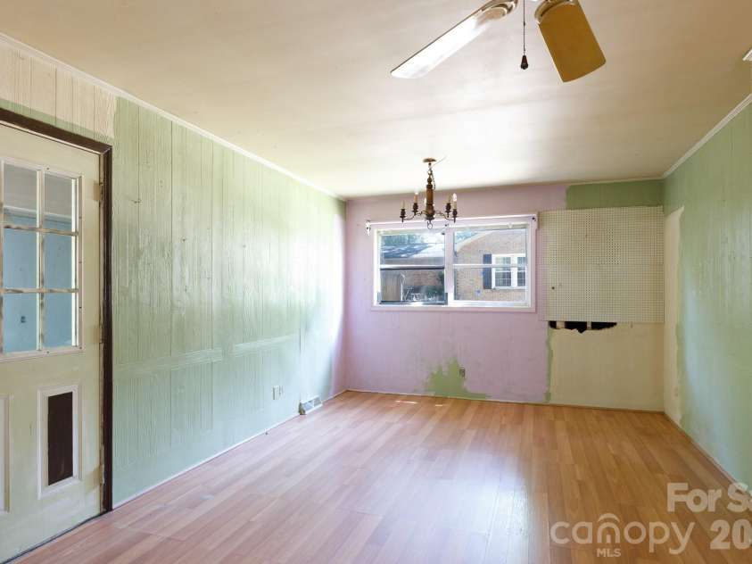 122 Gregg Street, Fort Mill, SC 29715.  MLS# CAR4419794, YatesRealty ID 47901. 