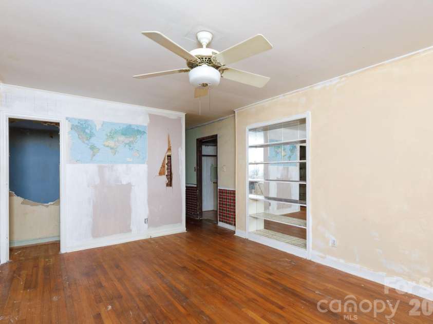 122 Gregg Street, Fort Mill, SC 29715.  MLS# CAR4419794, YatesRealty ID 47901. 
