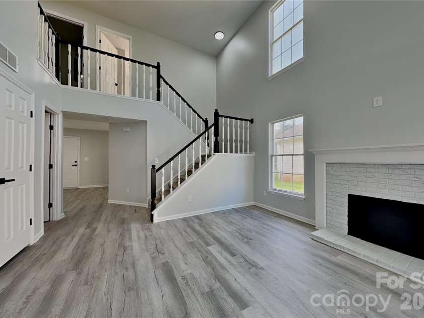 9428 White Cedar Court, Charlotte, NC 28213.  MLS# CAR4419801, YatesRealty ID 47902. 