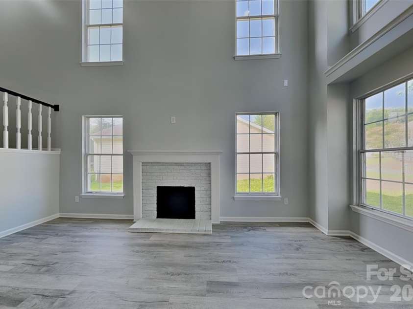 9428 White Cedar Court, Charlotte, NC 28213.  MLS# CAR4419801, YatesRealty ID 47902. 