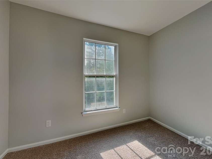 9428 White Cedar Court, Charlotte, NC 28213.  MLS# CAR4419801, YatesRealty ID 47902. 