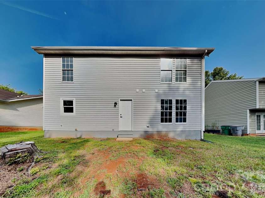 9428 White Cedar Court, Charlotte, NC 28213.  MLS# CAR4419801, YatesRealty ID 47902. 