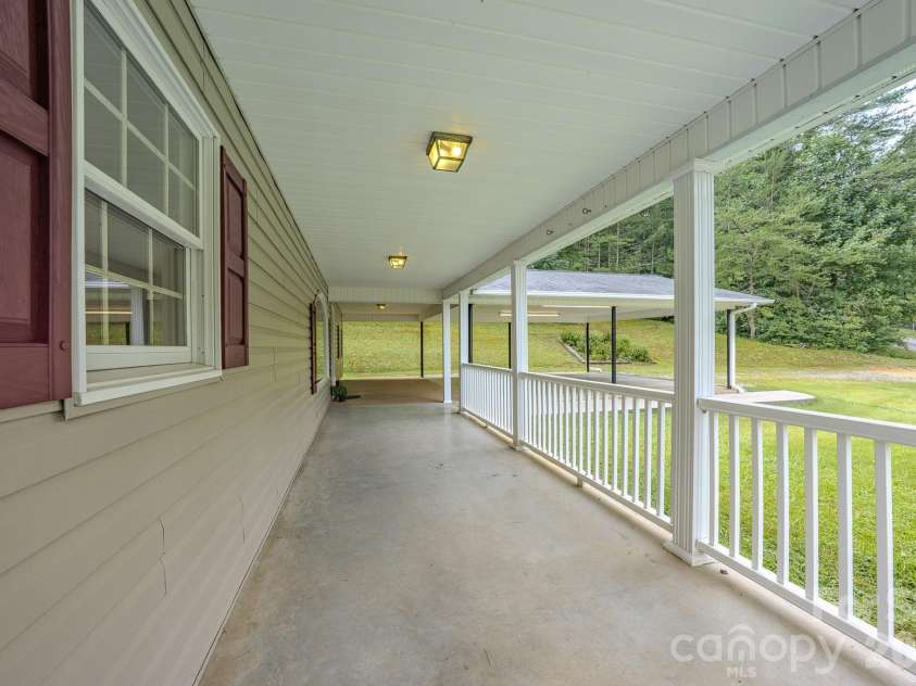 163 Meadowbrook Lane, Marion, NC 28752.  MLS# CAR4417340, YatesRealty ID 47903. Front Porch